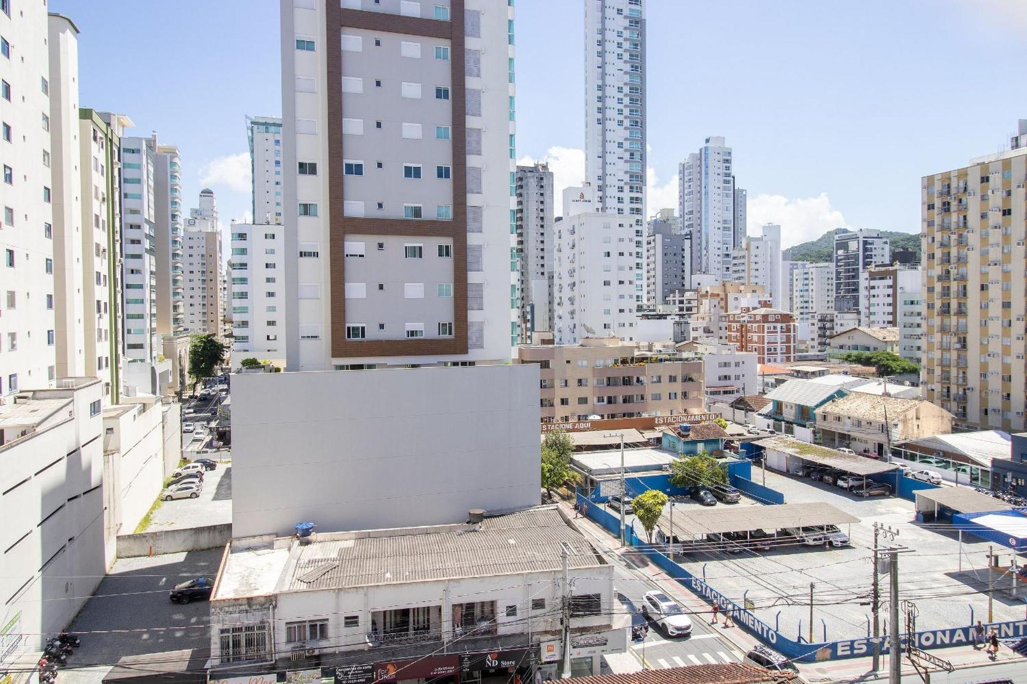 Apartament Bk34 - 2 Dorm Climatizados, Prox Calcadao, Garagem Balneário Camboriú Zewnętrze zdjęcie